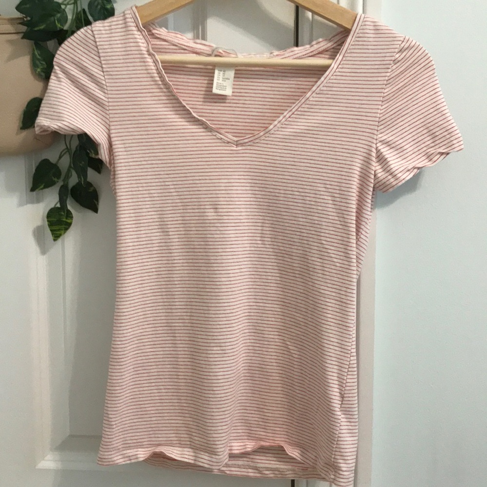 SOLD H&M red and white striped shirt size XS